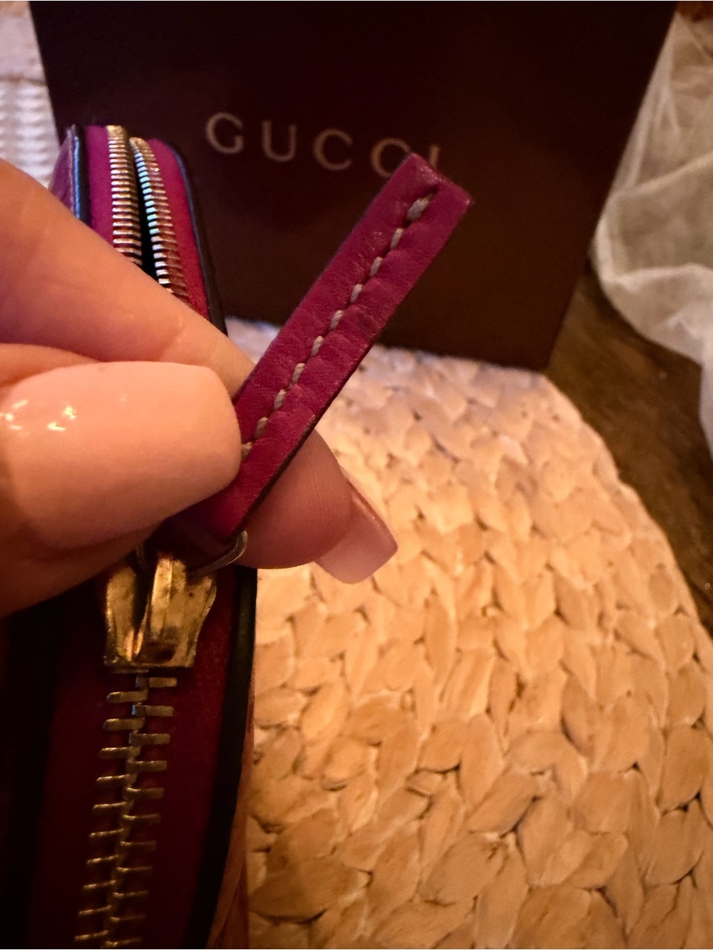 Gucci Raspberry Embossed GG Leather Cosmetic Case - Picture 8 of 14